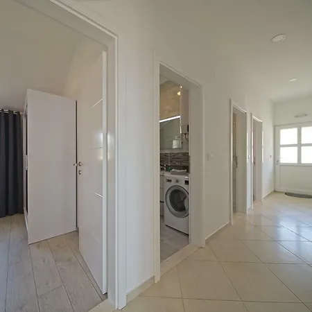 Apartment Dvina *